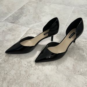 Nine West black patten leather heels. Size 11, worn once
